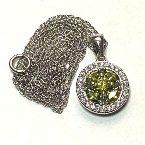 WT# Green Peridot, Cz & Sterling 925 Sterling Necklace - Picture 4 of 7